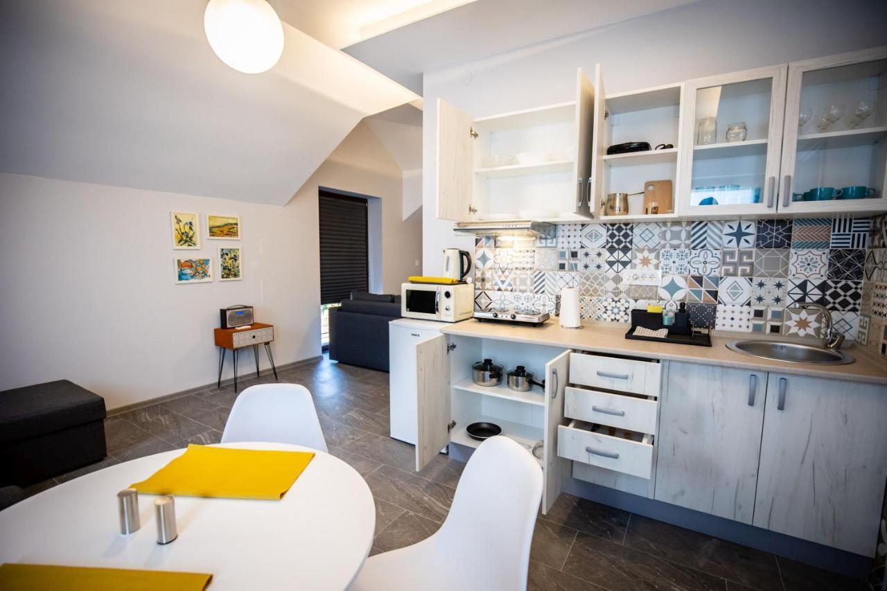 Gray Brick Apartamento Subotica Exterior foto