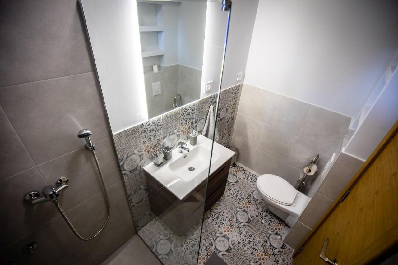 Gray Brick Apartamento Subotica Exterior foto