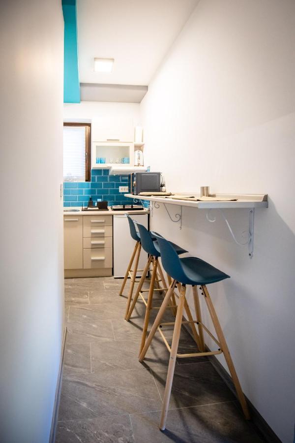 Gray Brick Apartamento Subotica Exterior foto