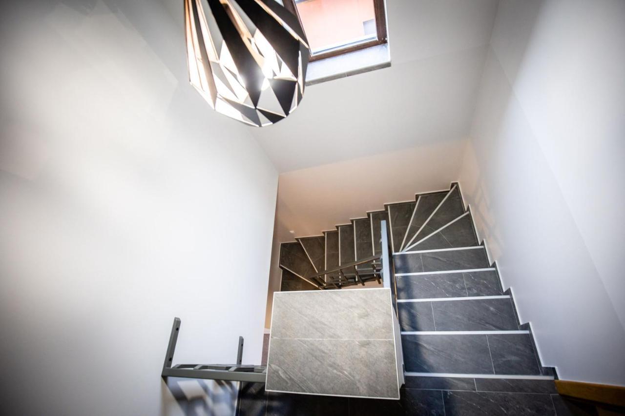 Gray Brick Apartamento Subotica Exterior foto