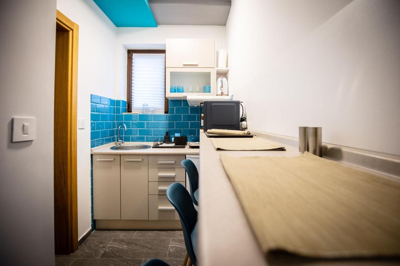 Gray Brick Apartamento Subotica Exterior foto